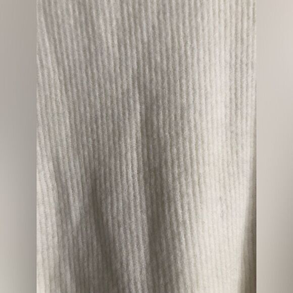 Rachel Rachel Roy Cozy Sweater - Picture 4 of 4